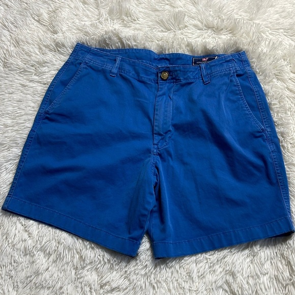 Vineyard Vines Island Shorts - Picture 1 of 9